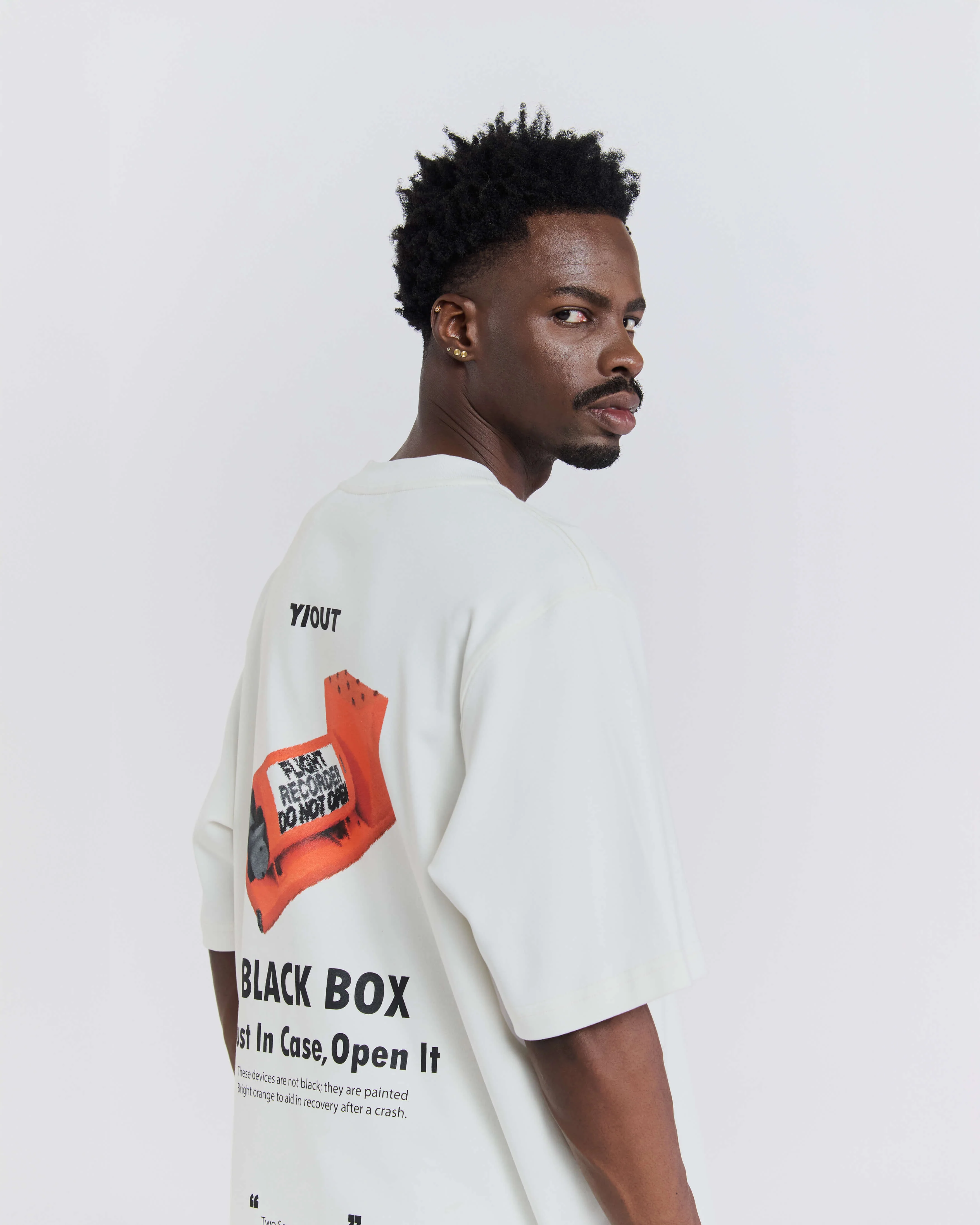 BLACK BOX T-SHIRT - Image 6