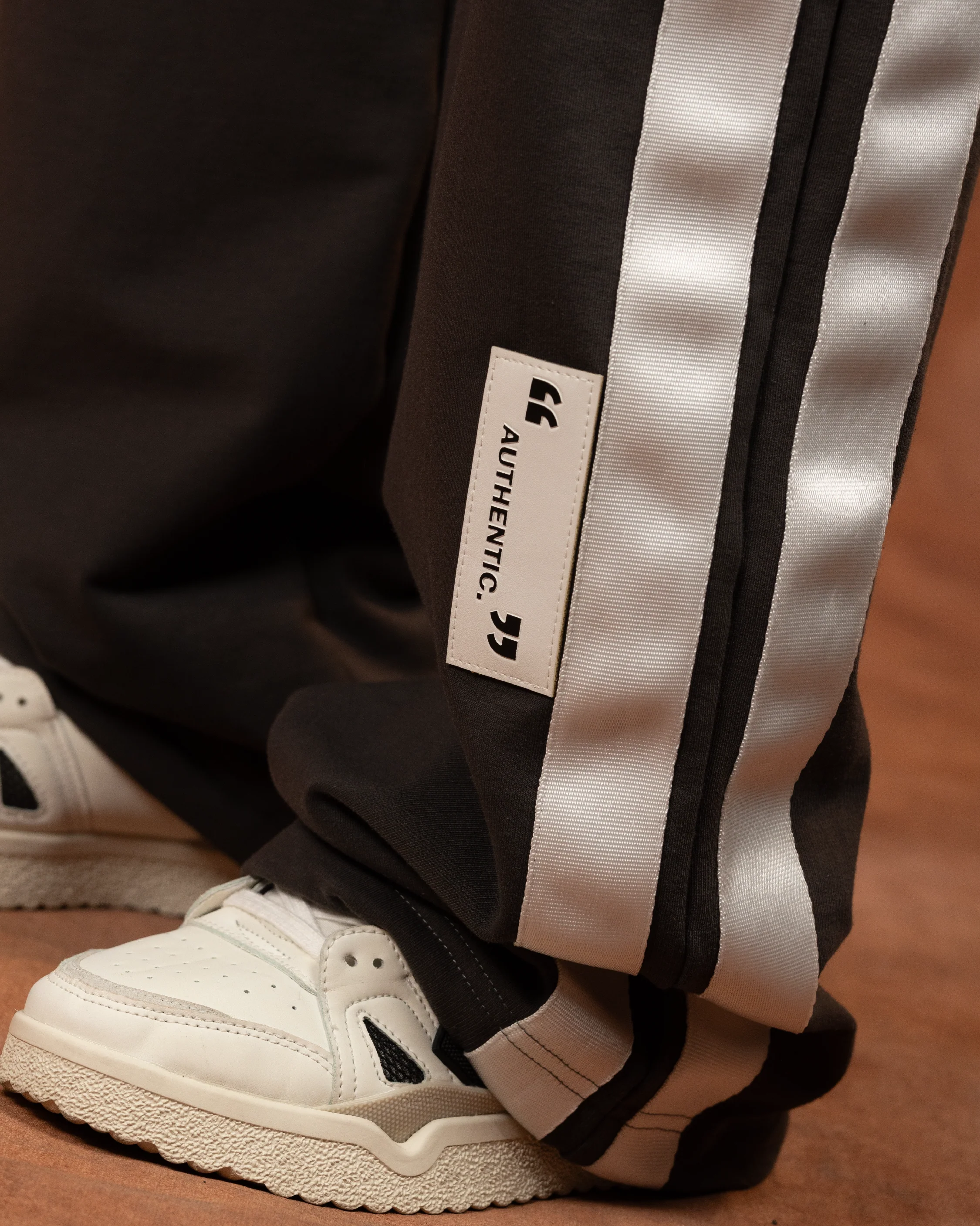 LOOP PANTS - Image 6