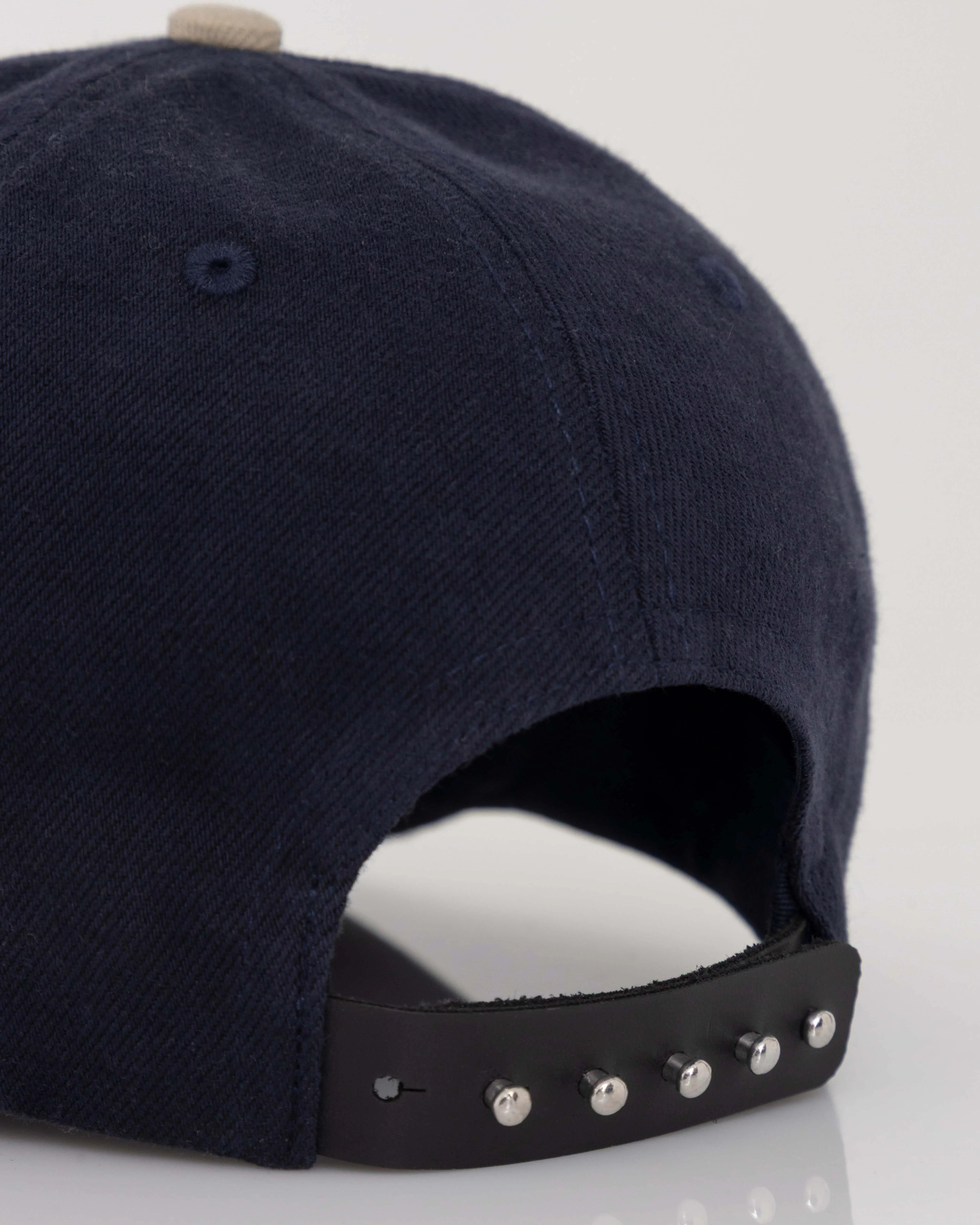 SELF CAP - Image 9